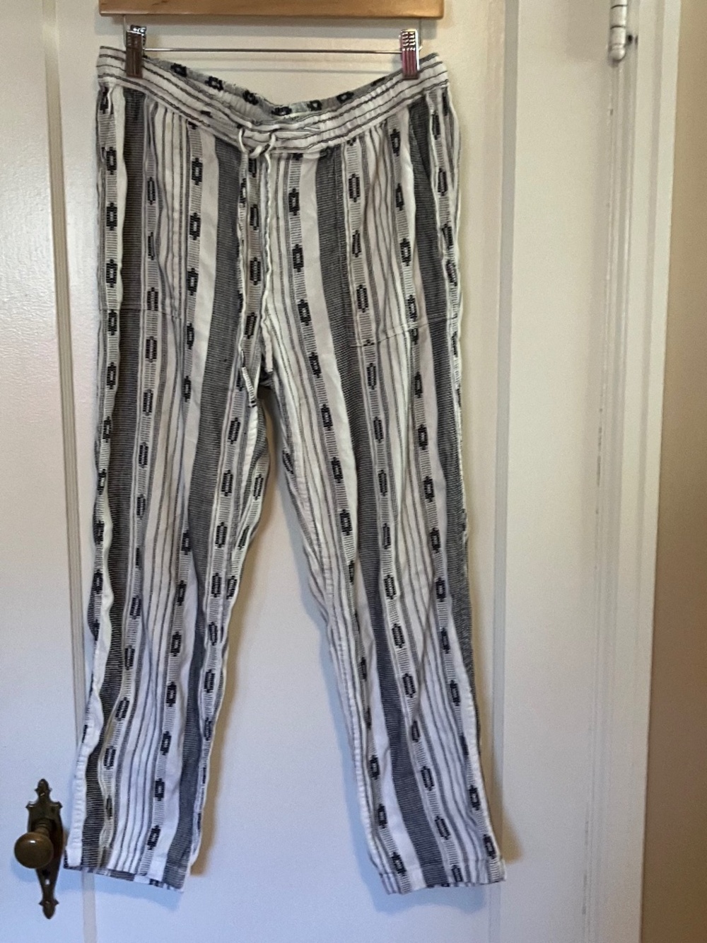 Dylan drawstring waist pants, size small